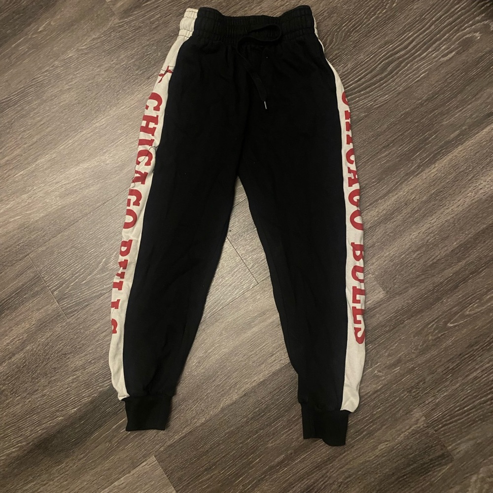 NBA Black, Red and White Chicago Bulls Joggers